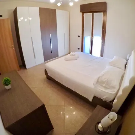 Cà Mazzini Appartement *